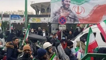 حضور فرزند رهبر انقلاب در میان مردم+ عکس