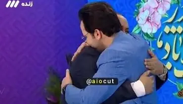 سوپرایز مجری شبکه سه روی آنتن زنده در روز پدر + فیلم