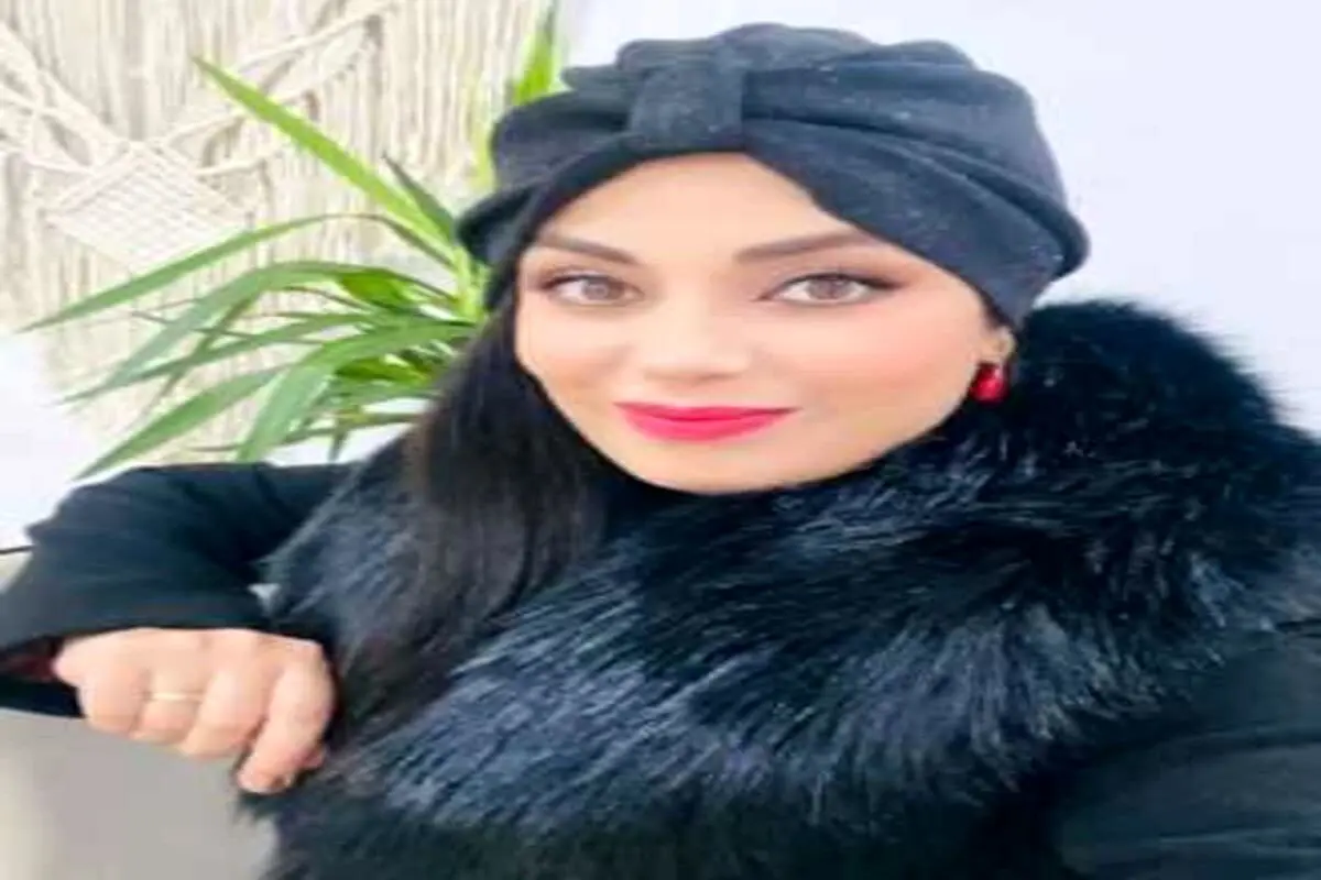 رونمایی خانم مجری معروف ایرانی از آیفون ۱۳ لاکچریش