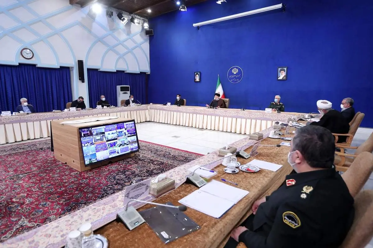 رئیسی: شیوه نامه‌های بهداشتی در اجتماعات به‌ویژه در اماکن زیارتی با دقت رعایت شود