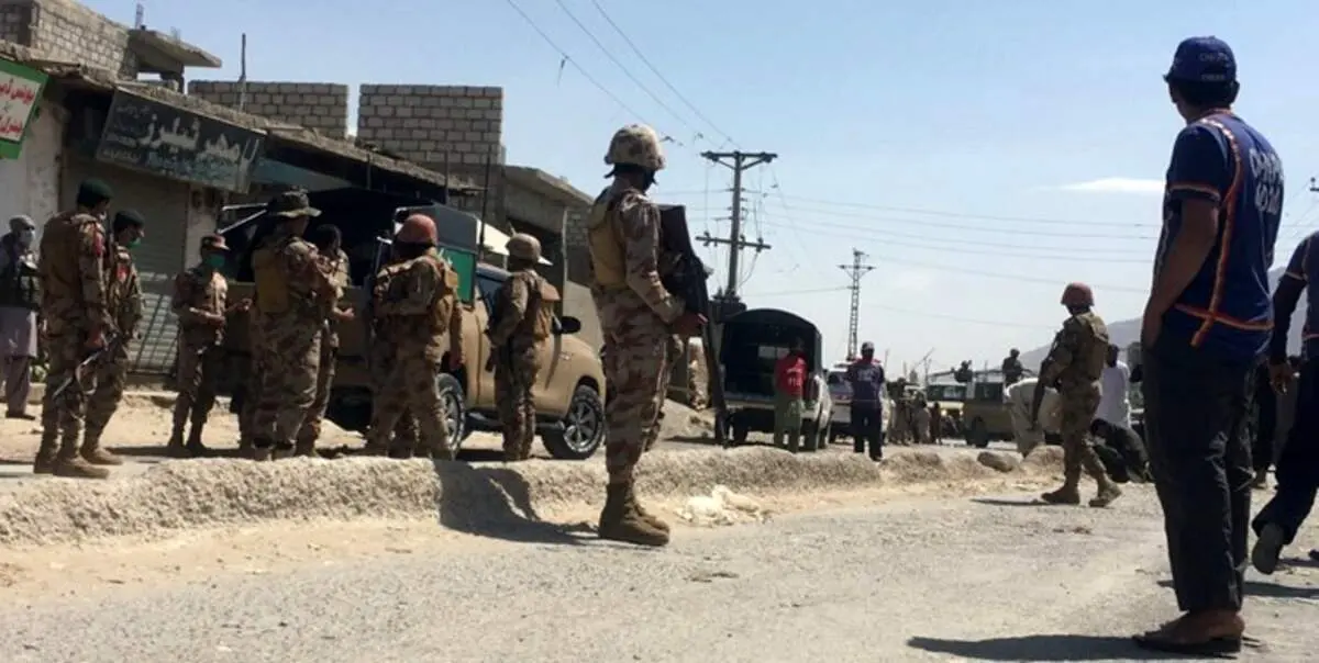 کشته شدن پنج نظامی پاکستان در تیراندازی افراد مسلح در مرز افغانستان