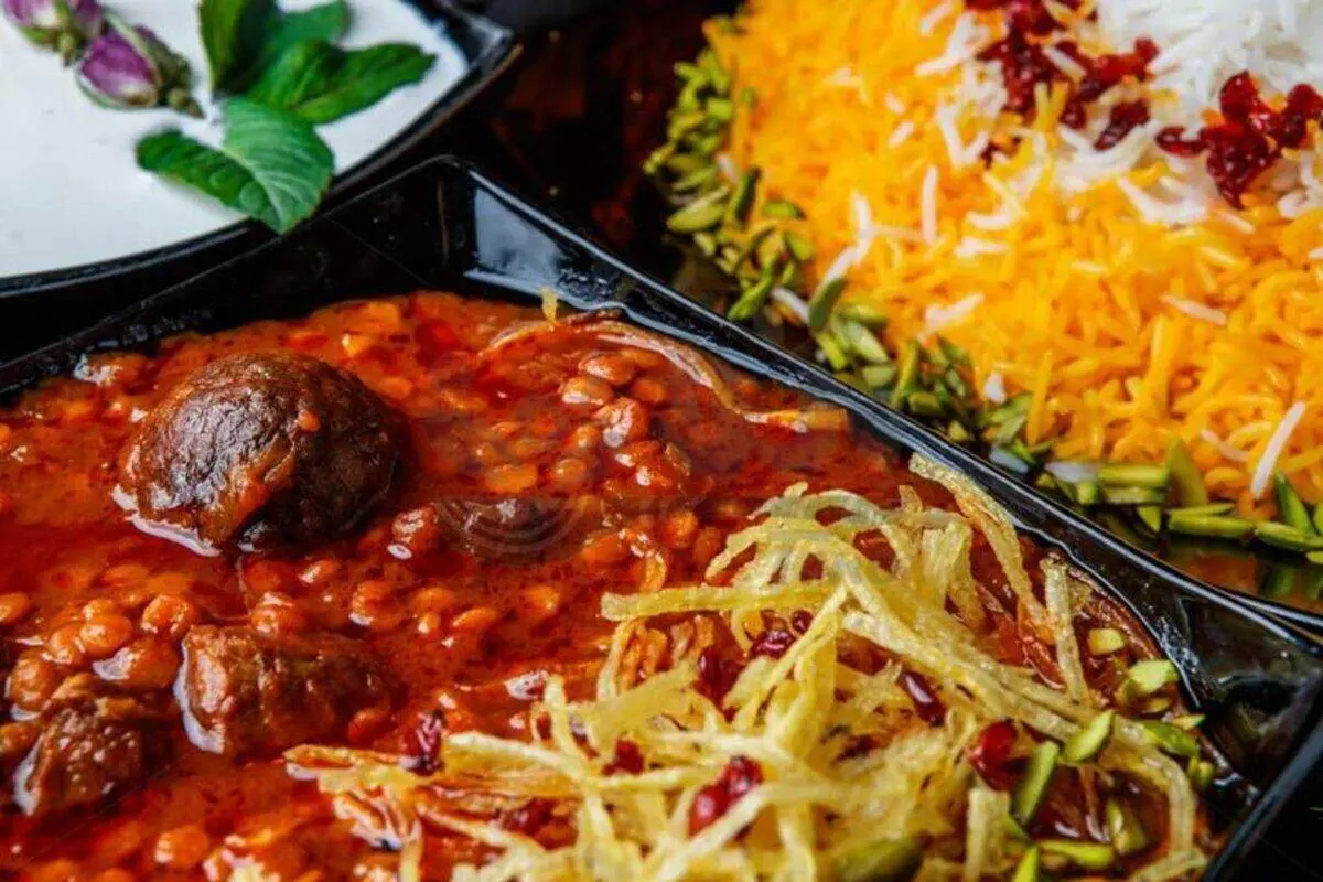 خورش قیمه مجلسی و انواع آن
