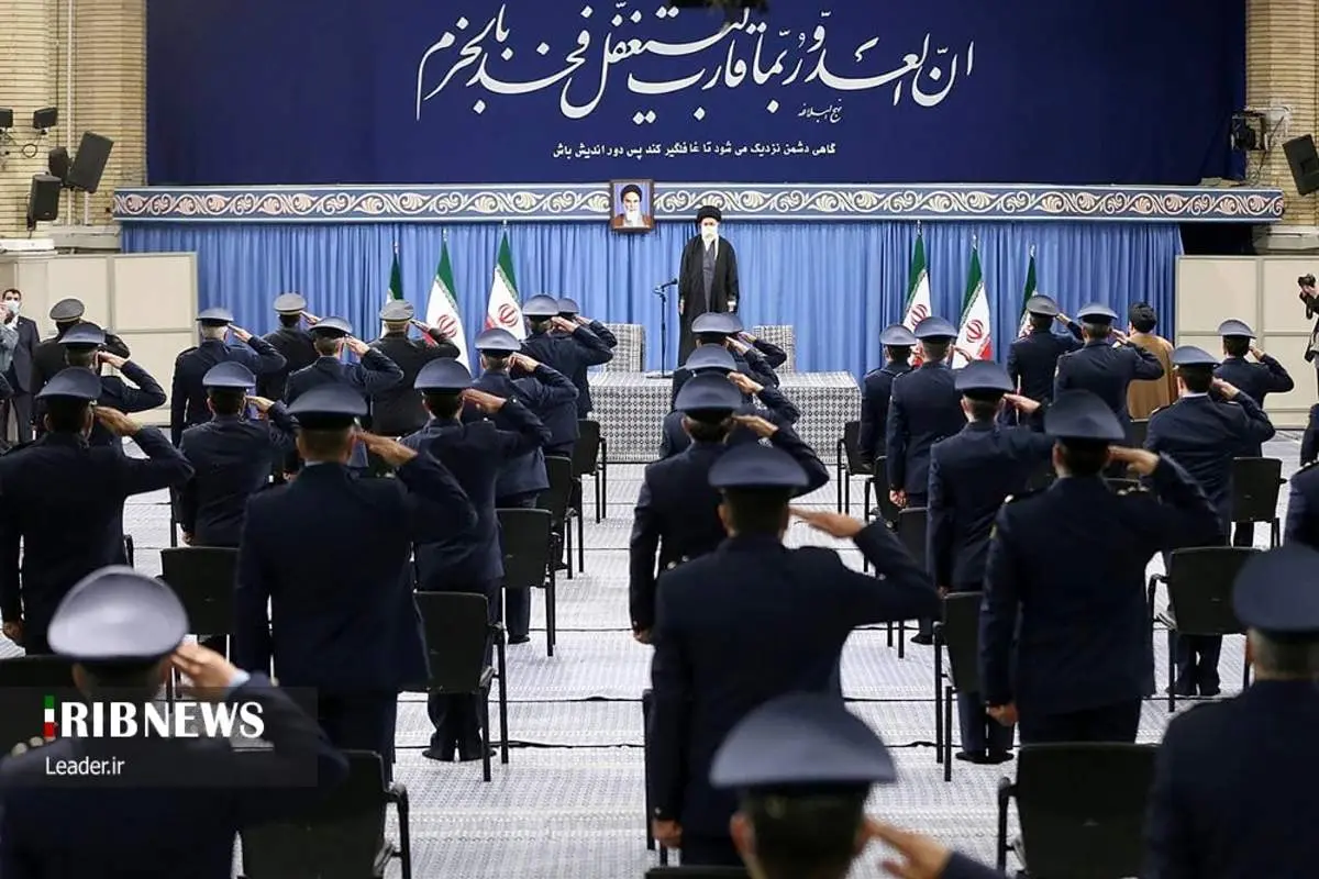 دیدار فرماندهان نیروی هوایی ارتش با فرمانده کل‌قوا