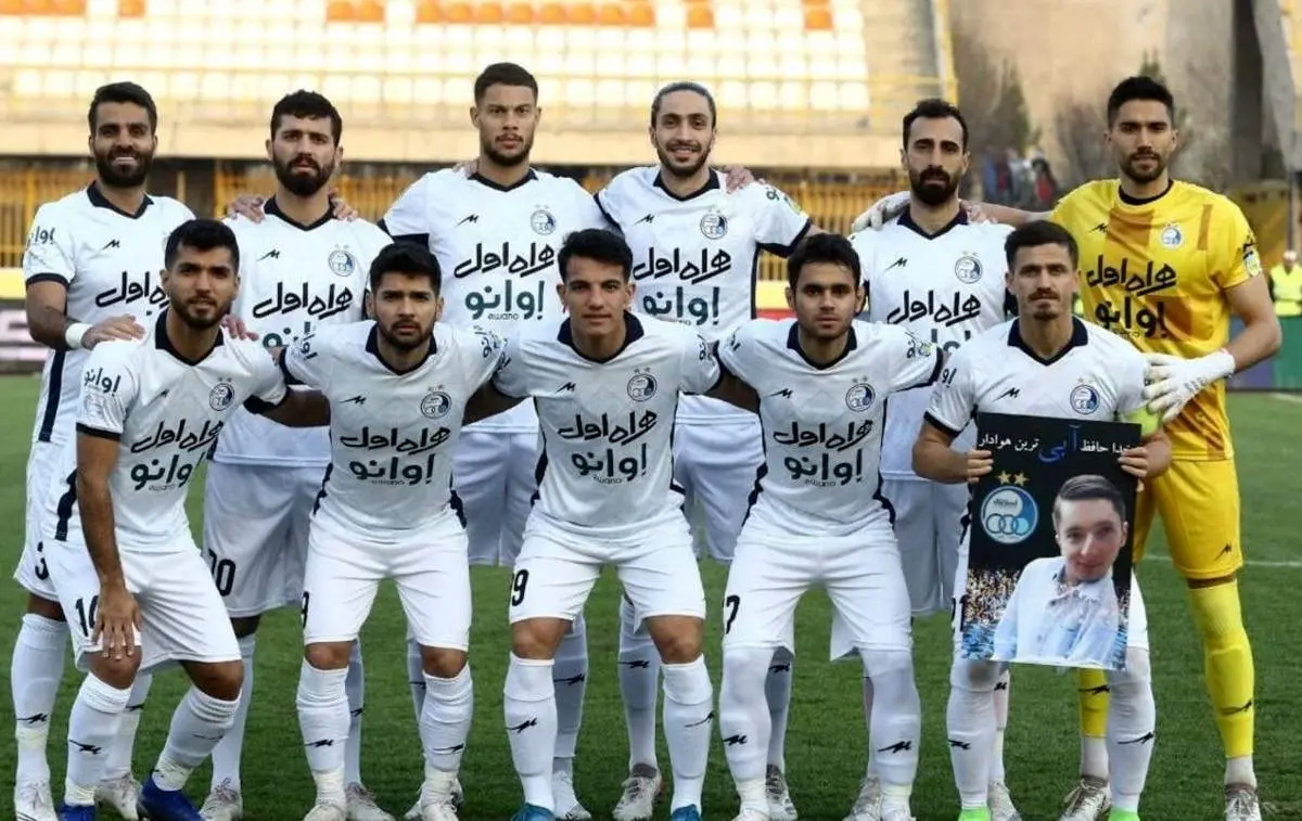 ترکیب احتمالی استقلال برابر پیکان/ حضور مدافع آبی‌ها پس از حرکت جنجالی