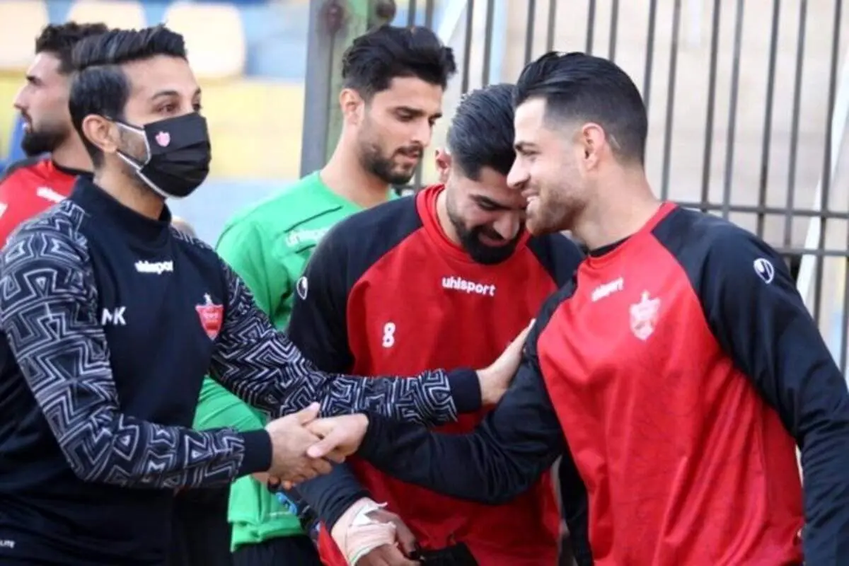 پورعلی گنجی با پرسپولیس تمرین کرد