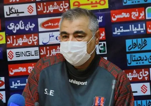 گلر استقلالی مغضوب سرمربی نساجی 