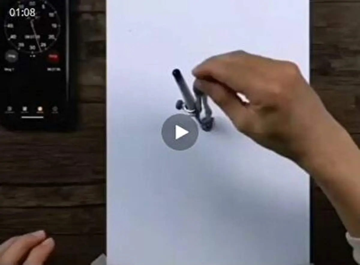 یک نقاشی خیره کننده و استادانه با‌پرگار + فیلم
