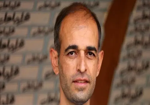 مدافع سابق استقلال رسما به سپاهان پیوست+عکس