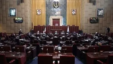 بحث و بررسی درباره الزام پاسخگویی رئیس‌جمهور و وزرا به تذکرات مجلس