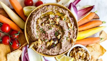 آموزش تهیه دیپ گل‌کلم و گردو برای میز پذیرایی