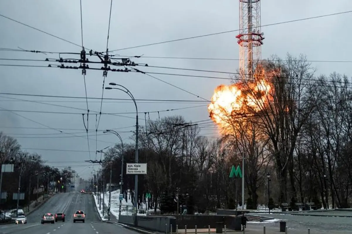 روسیه: ادعای حمله نظامی روسیه به نیروگاه زاپوریژیا دروغ است / پارلمان اوکراین: زلنسکی در کشور است + فیلم و عکس