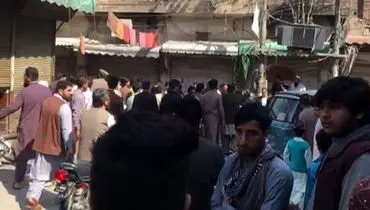 انفجار در مراسم نماز جمعه شیعیان پیشاور پاکستان؛ 30 شهید و 80 زخمی