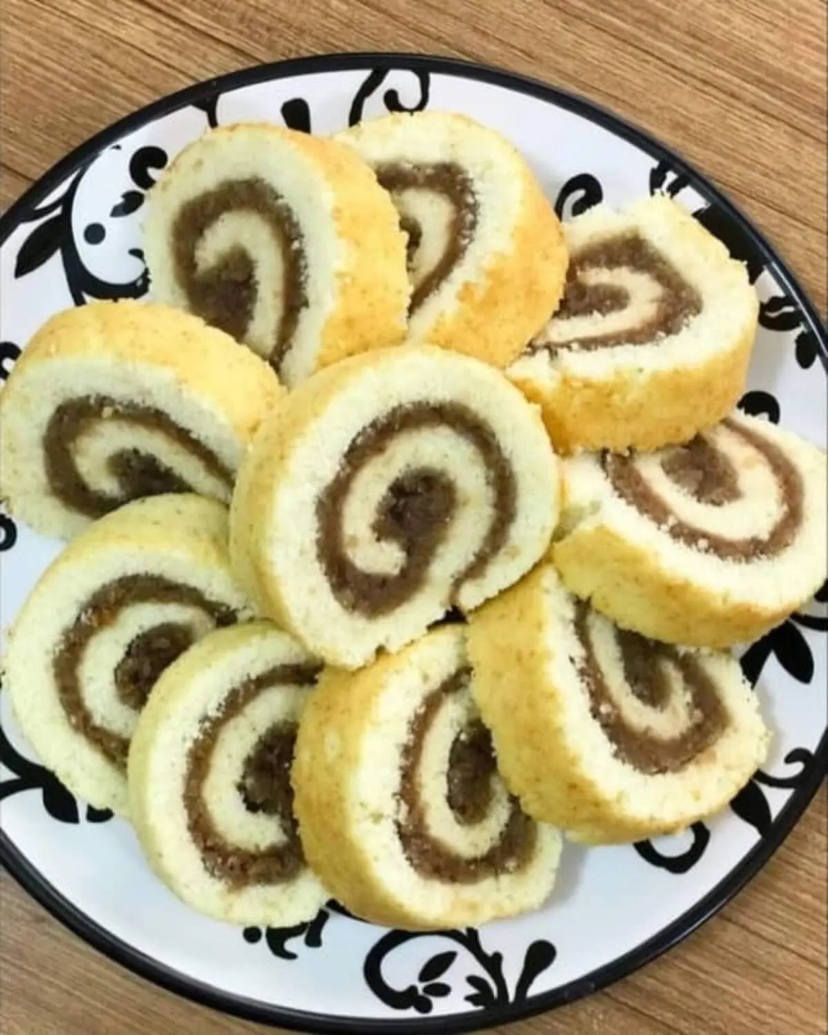 رولت سیب