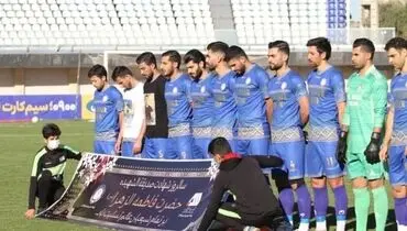 ۱۱ بازیکنی که امیر قلعه نویی برای دیدار با استقلال به میدان می فرستد