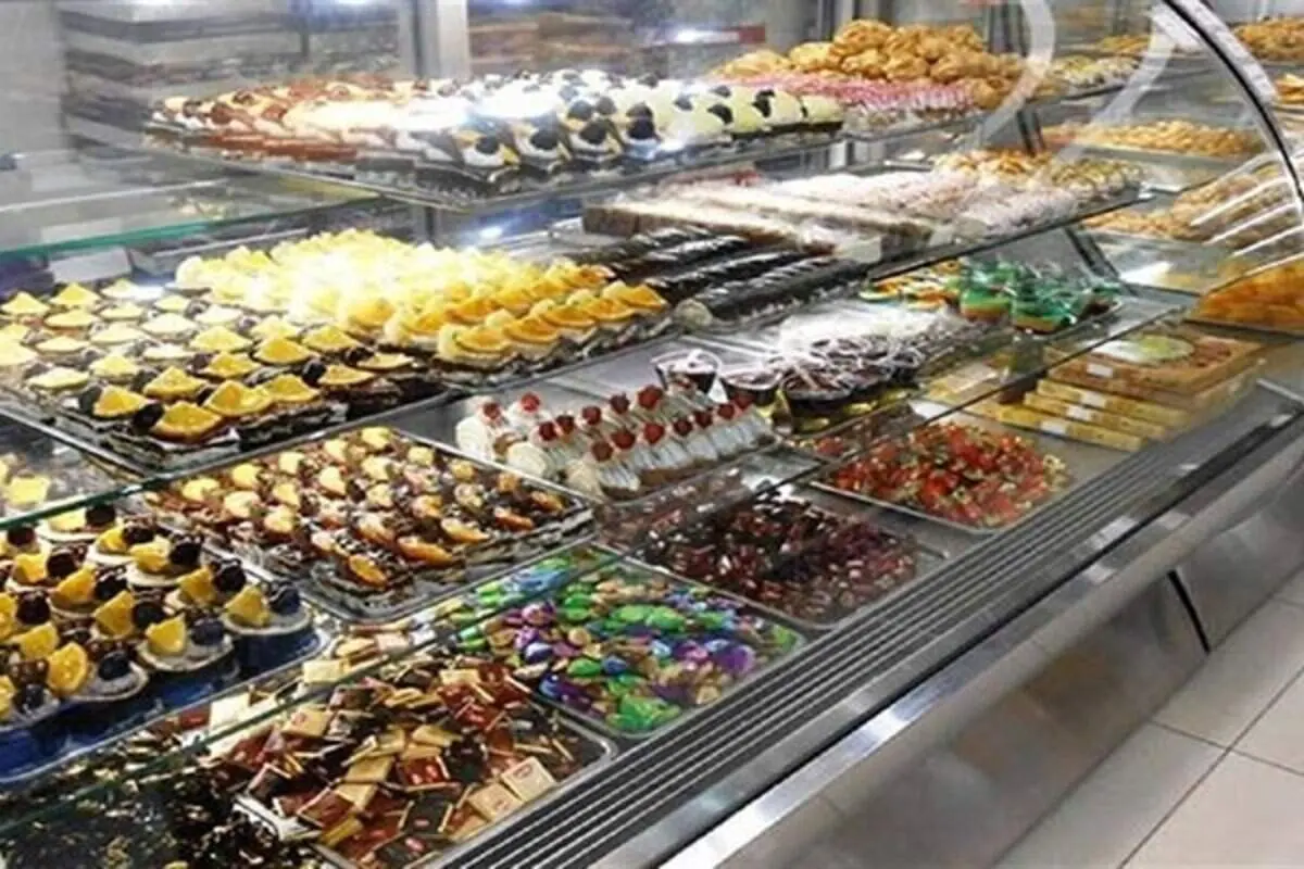 شیرینی شب عید گران می‌شود؟ | قیمت انواع مختلف شیرینی