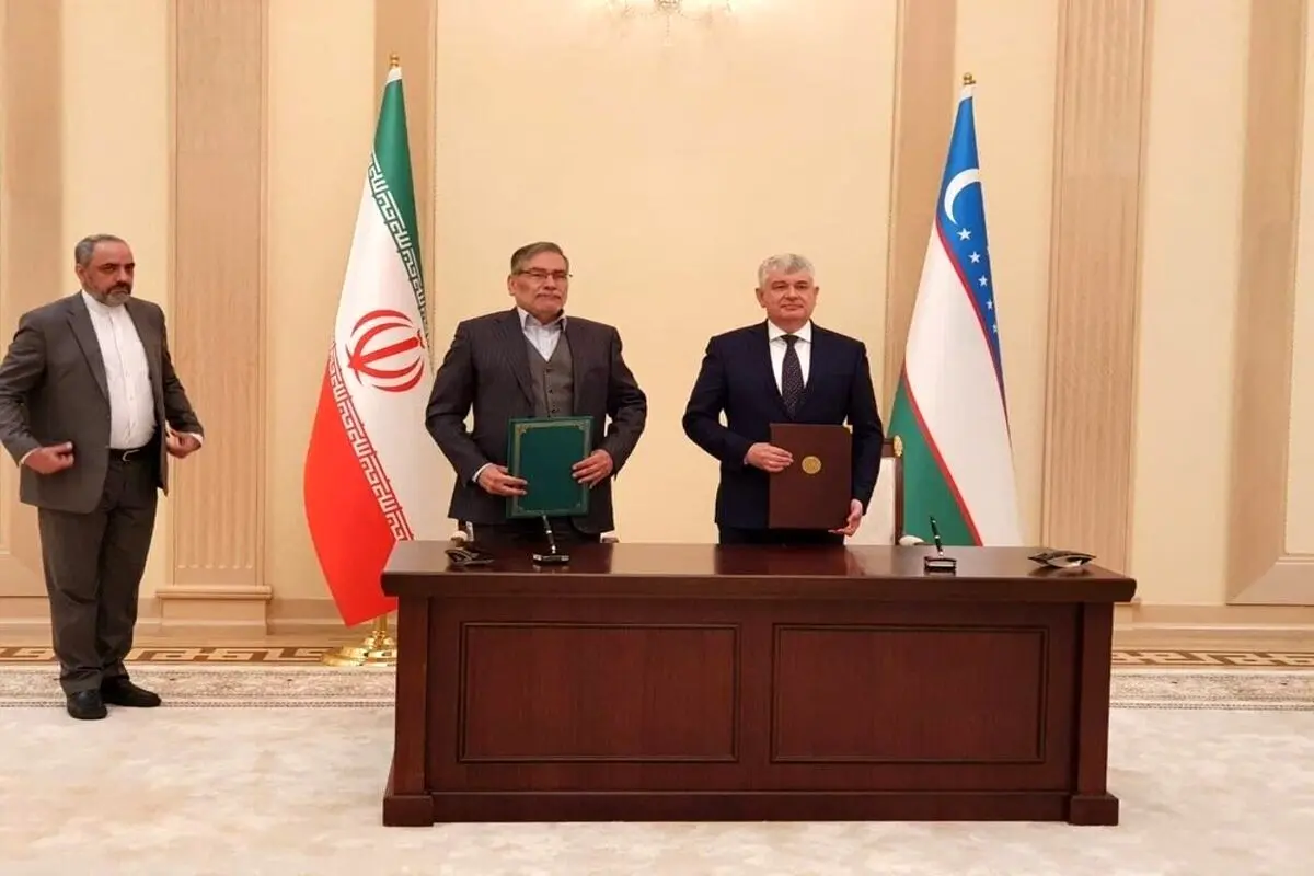 لحظه امضای سند همکاری‌های مشترک امنیتی میان ایران و ازبکستان + فیلم