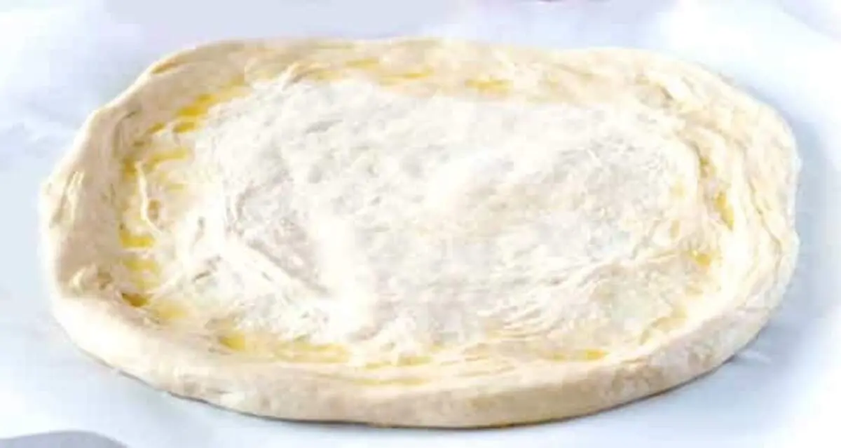 طرز تهیه خمیر پیتزای خانگی، سریع و آسان