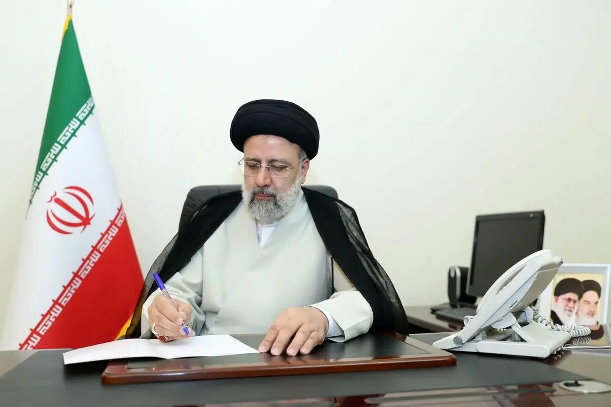 رئیس جمهور: بیانیه گام دوم چشم انداز نسل‌های آینده ایران است