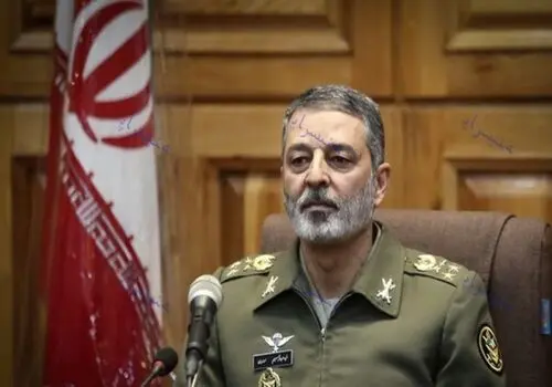 سرلشکر موسوی: تجهیزات و دکترین ارتش بومی است + فیلم