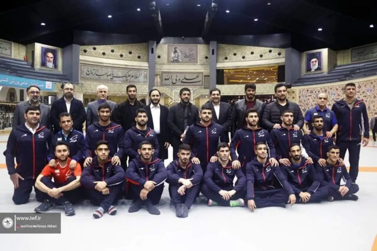 بدرقه تیم ملی کشتی از سوی سخنگوی دولت