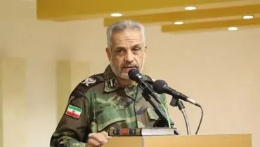 امروز تفاوت بین نیروهای مسلح فقط در رنگ لباس است