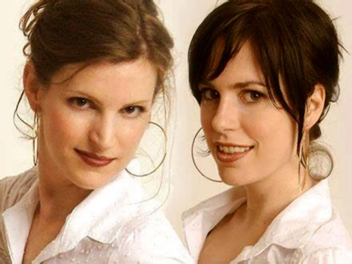 چرا زنها دشمن زنها هستند؟