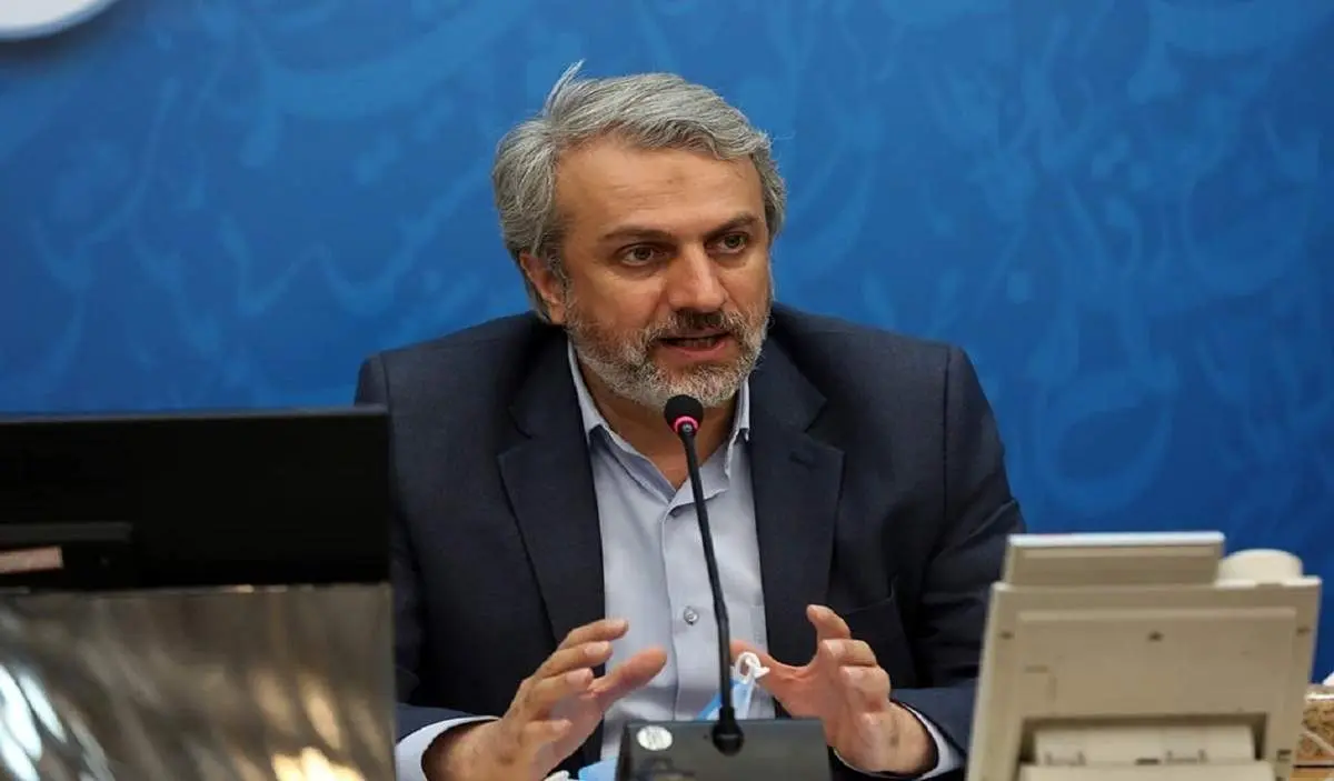 فاطمی امین: واردات خودرو از اواخر اردیبهشت آزاد میشود+شرایط واردات