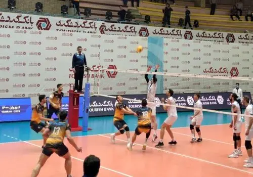 رونمایی جذاب از پیراهن جدید شهداب با حضور کاپیتان موسوی و ستاره‌های تیم+فیلم