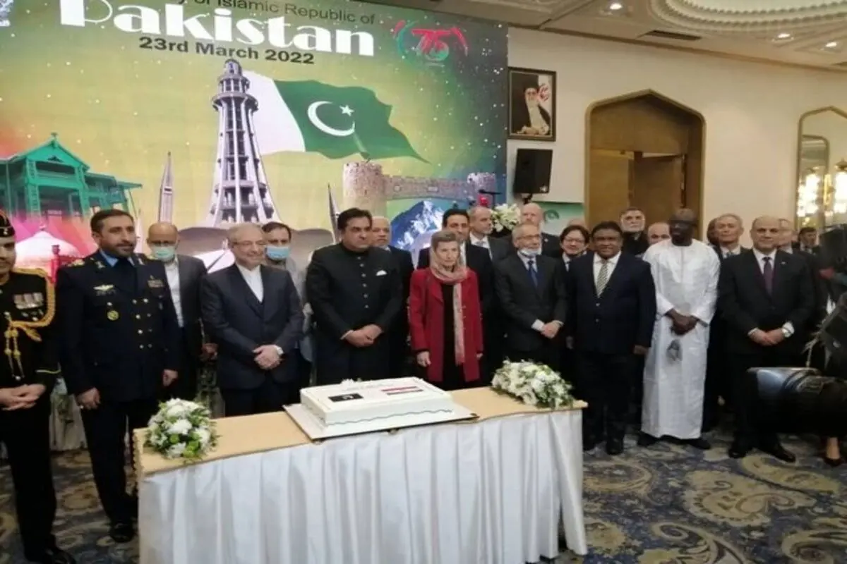 تاکید سفیر پاکستان بر افزایش ارتباطات منطقه‌ای و پیوندهای اقتصادی تهران-اسلام‌آباد