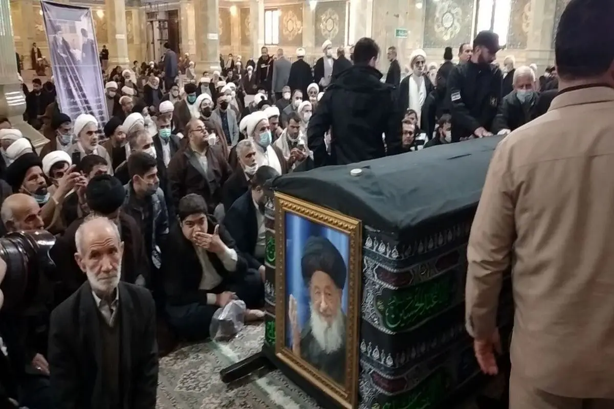 مراسم تشییع پیکر آیت الله علوی گرگانی در قم آغاز شد + فیلم و عکس