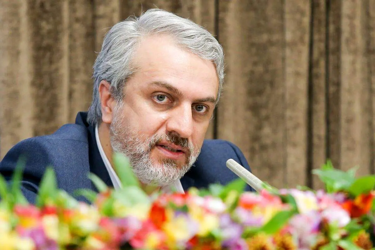 پیمانکار معدن ققنوس یک با جنجال رسانه ای بدنبال سوءاستفاده از فضای موجود بود