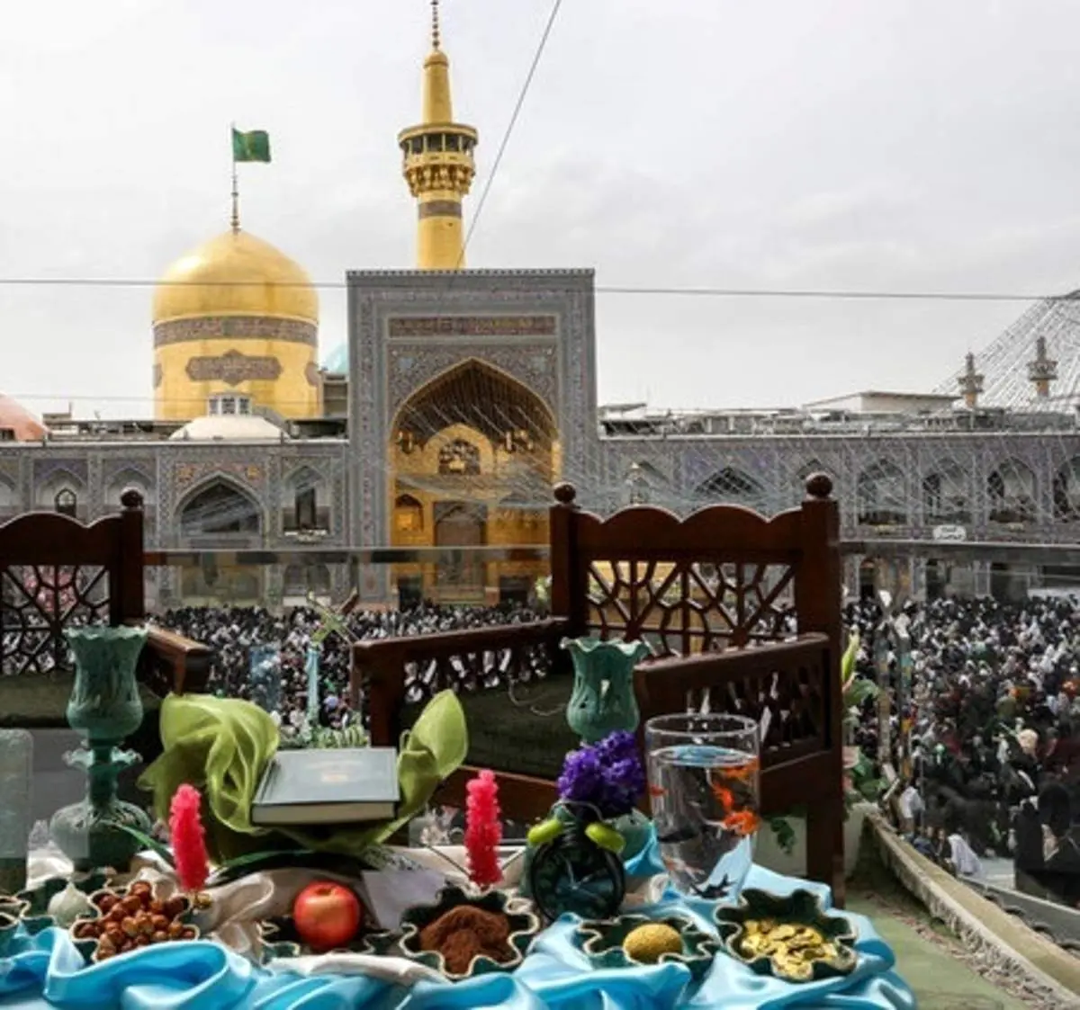 اعلام ویژهبرنامههای لحظه تحویل سال نو در حرم رضوی