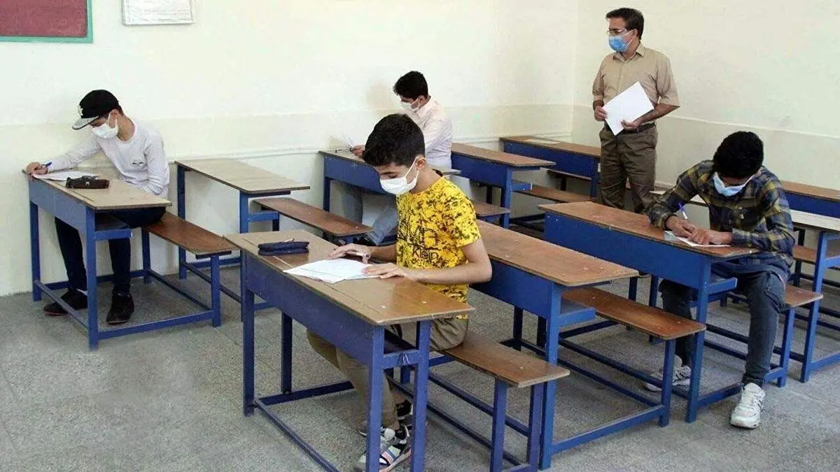 آموزش حضوری برای دانش آموزان بسیار واجب است