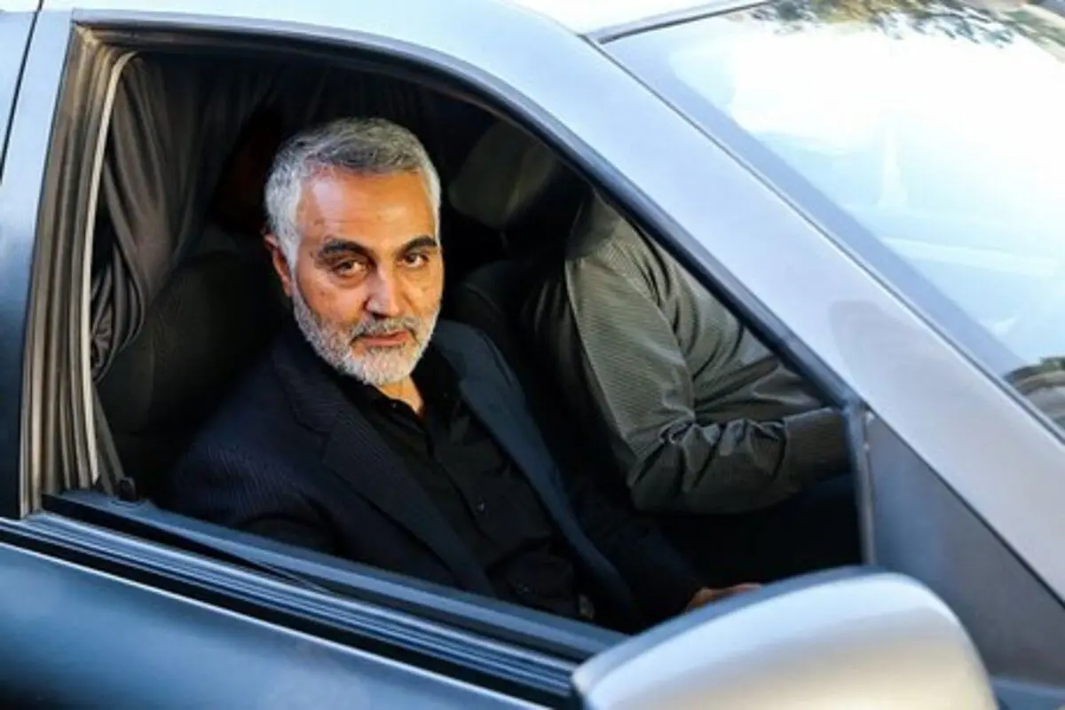 حاج قاسم سلیمانی به همراه خانواده در آغوش طبیعت | تیپ متفاوت سردار + فیلم