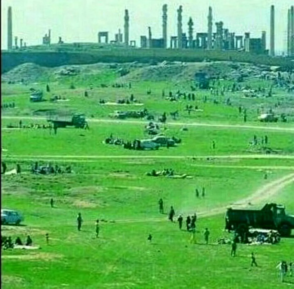 عکسی هشدارآمیز از تختجمشید