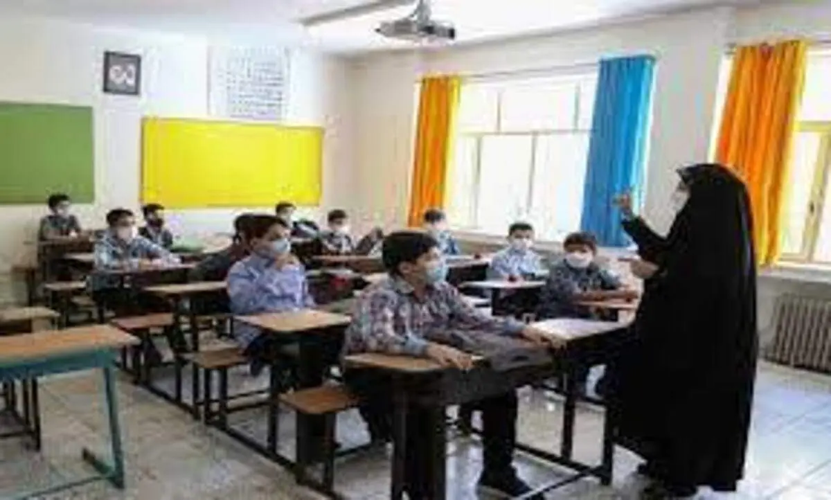 بازگشایی رسمی مدارس پس از ۲ سال/ افزایش سال تحصیلی دانش آموزان در چه شرایطی منتفی می‌شود؟