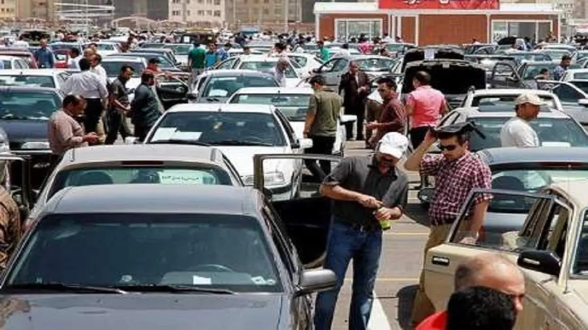 قیمت خودرو در بازار آزاد در ۱۵ فروردین ۱۴۰۱+ جدول