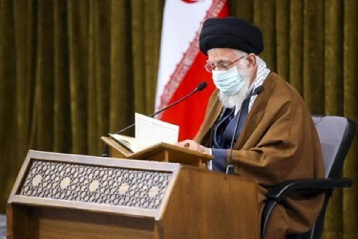 مراسم تلاوت و انس با قرآن کریم در حسینیه امام خمینی (ره)