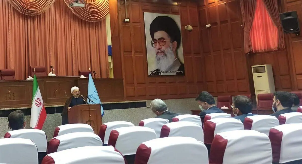 معاون اول قوه قضاییه: رسیدگی سریع و متقن به پرونده های مفاسد اقتصادی مورد انتظار جامعه از دستگاه قضایی است/ کلیه پرونده های معوق مجتمع قضایی امور اقتصادی باید تا پایان سال تعیین تکلیف شود