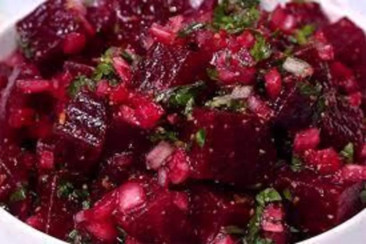سالاد مرغ و لبو