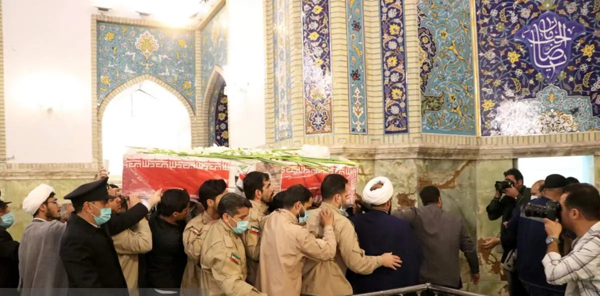 وداع با پیکر شهید حجت الاسلام اصلانی در حرم مطهر رضوی