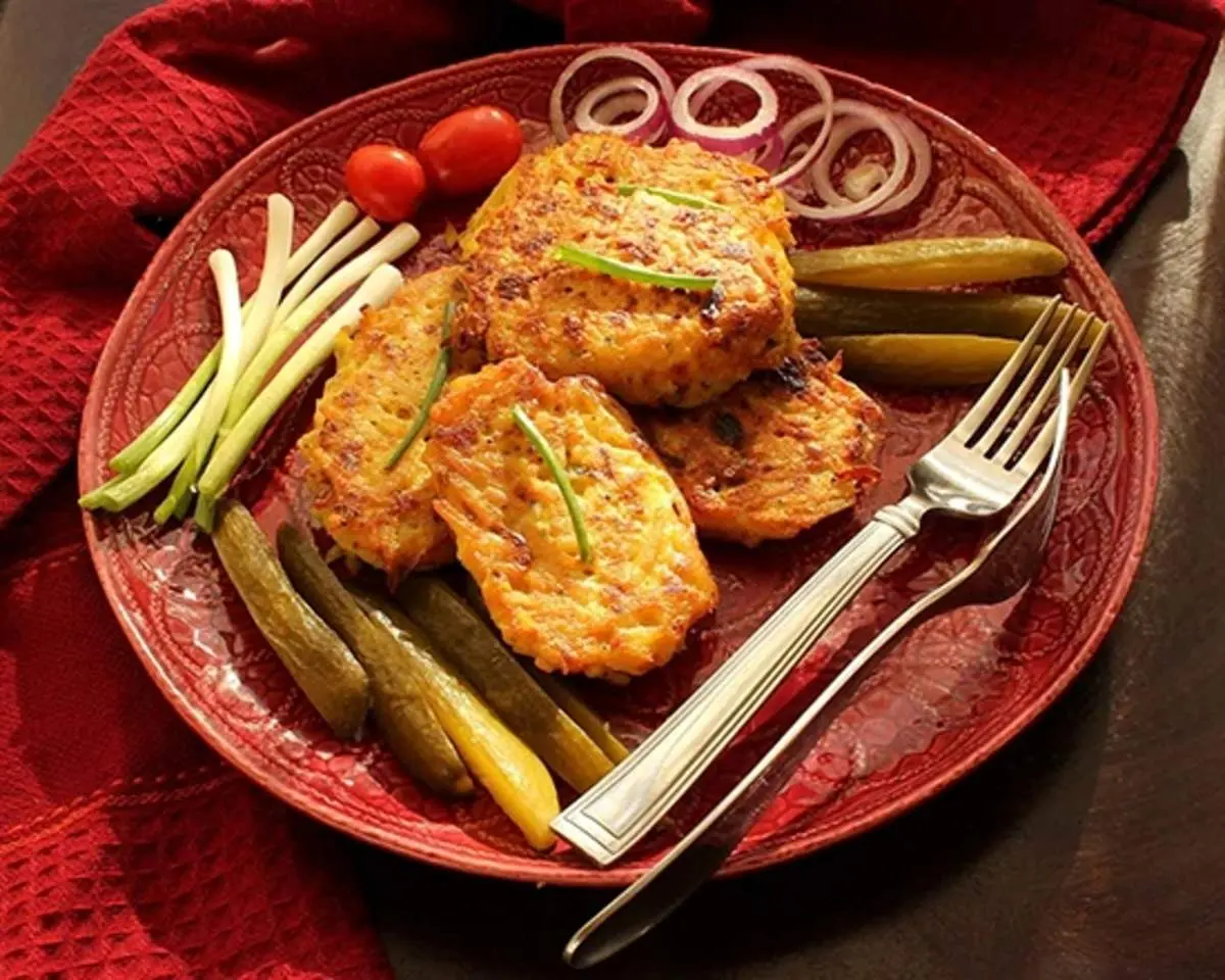 طرز تهیه کوکو سیب زمینی برای تجربه یک طعم بینظیر