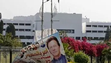 عمران خان عزل شد | استعفای رئیس و نایب رئیس پارلمان