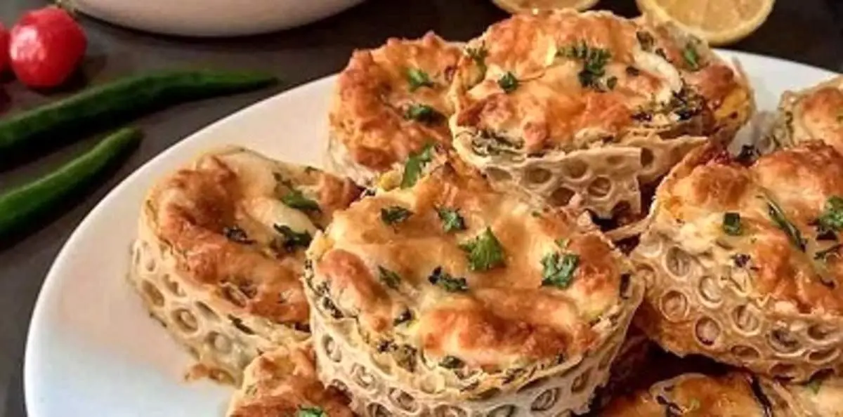 طرز تهیه رولت مرغ با نان لواش