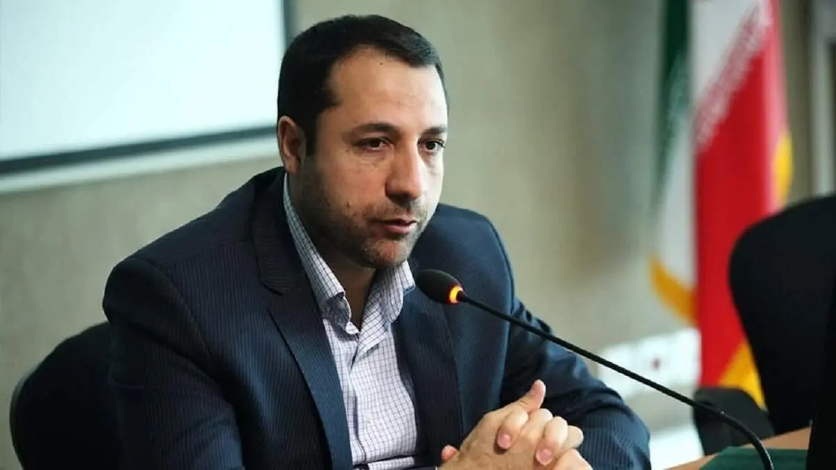 صالح آبادی: پول‌پاشی مشکلات تولید را برطرف نمی‌کند