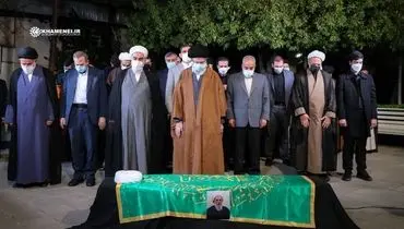 رهبر انقلاب چهارشنبه شب بر پیکر حجت‌‍‌الاسلام‌ ری‌شهری نماز اقامه کردند