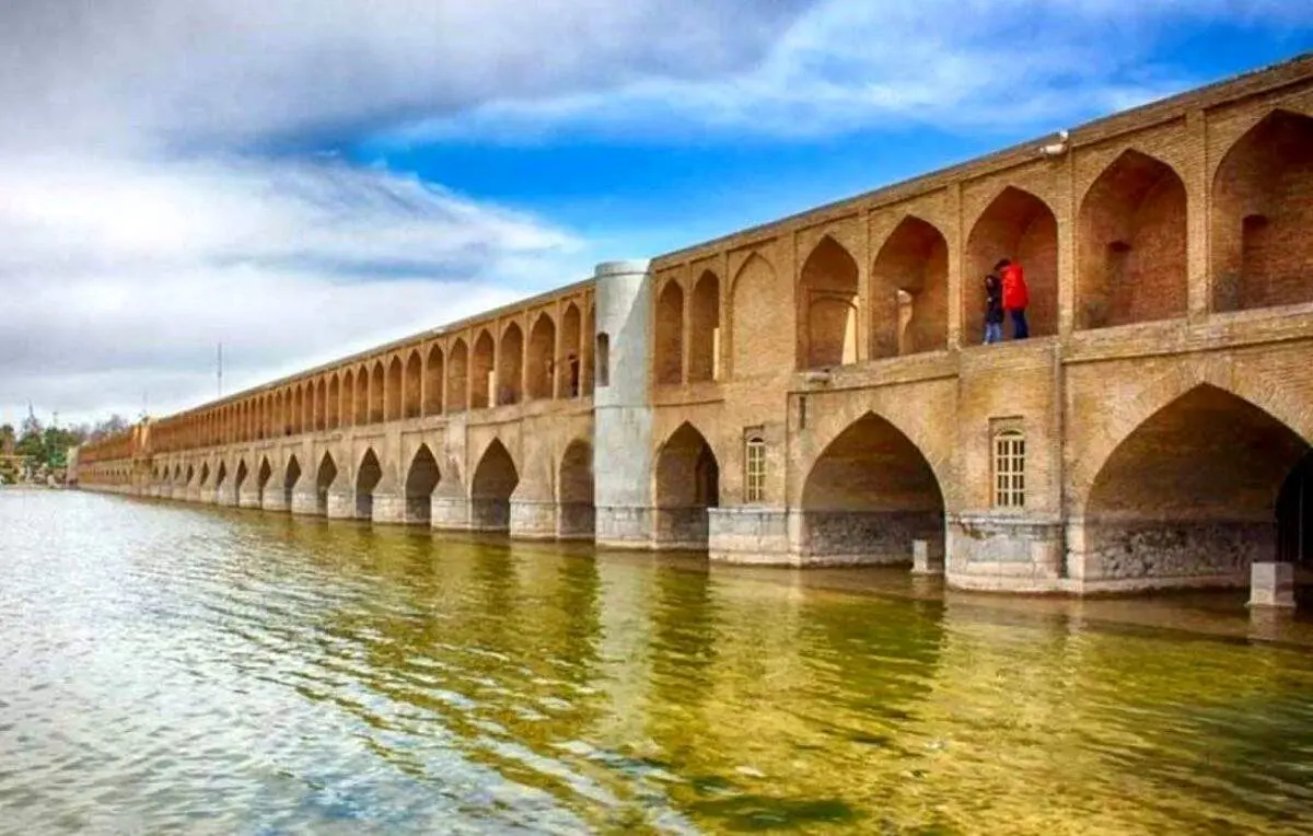 زاینده رود دوباره جاری شد + فیلم