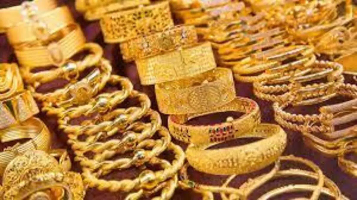 نرخ طلا و ارز در بازار هفتم فروردین