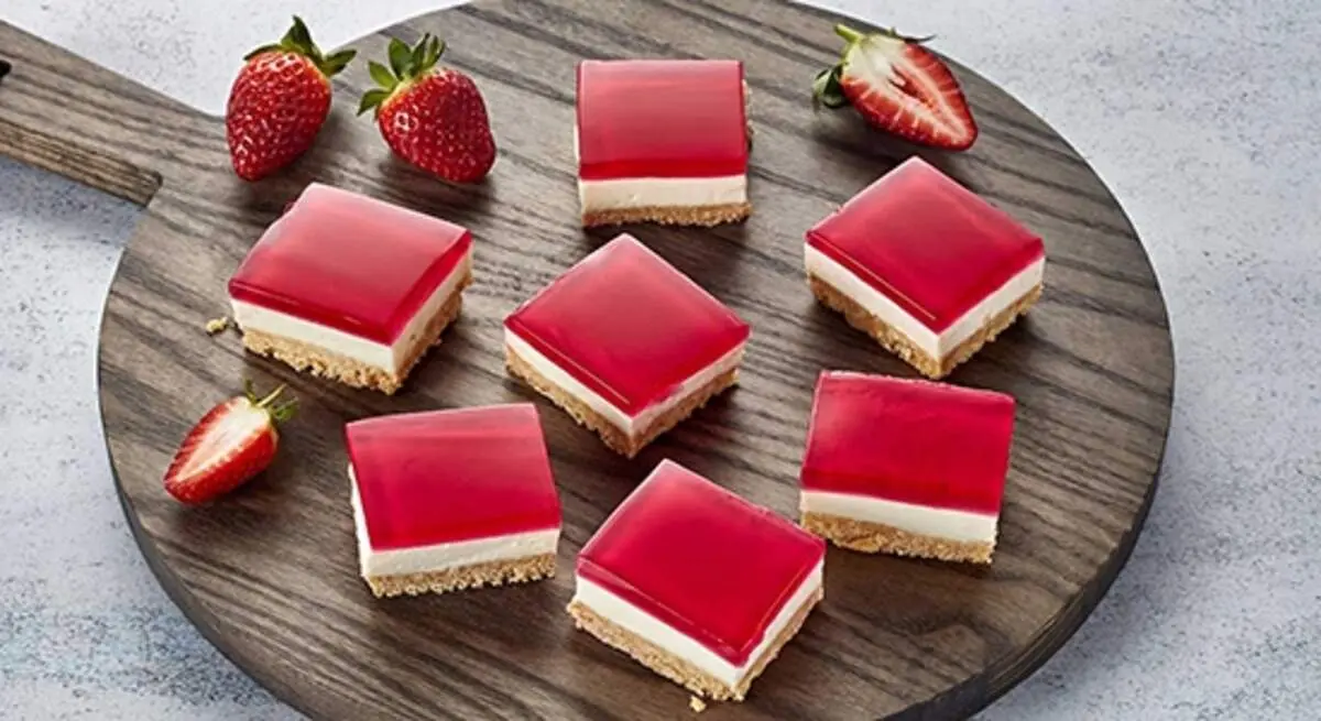  طرز تهیه ژله لقمه‌ای؛ میزتان را رنگی کنید