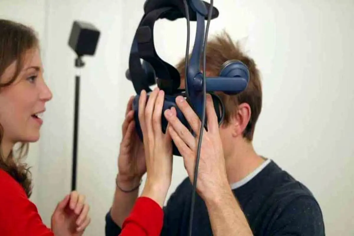 روان درمانی با کمک واقعیت مجازی